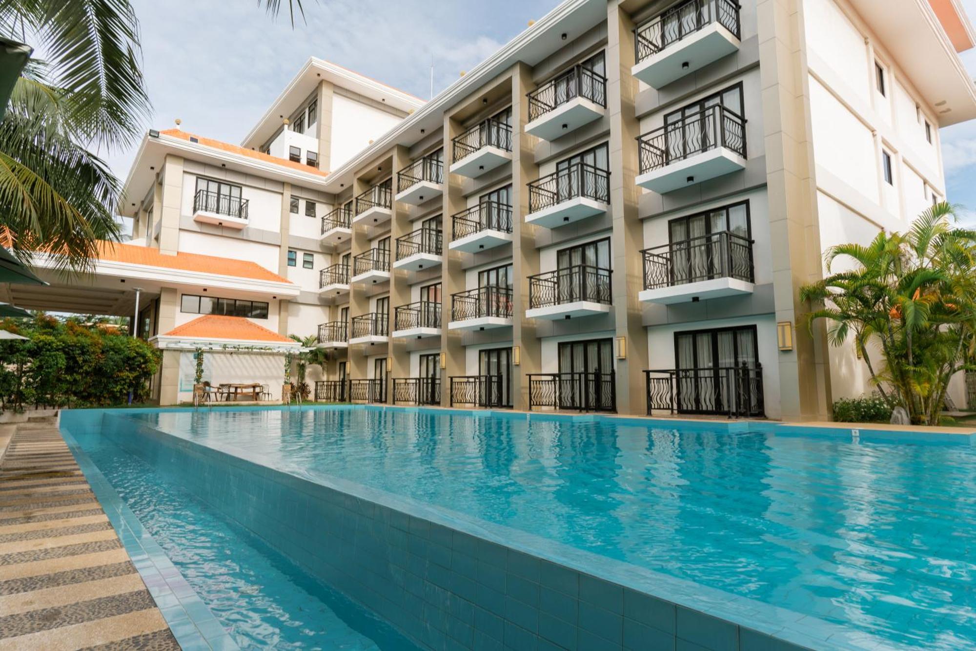 Costa Palawan Resort Puerto Princesa Exterior foto
